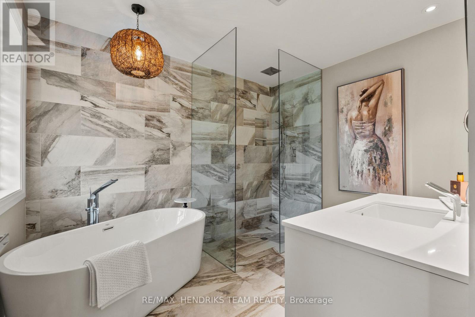 8152 Westminster Drive, Niagara Falls, Ontario  L2H 2Y8 - Photo 19 - X13210002