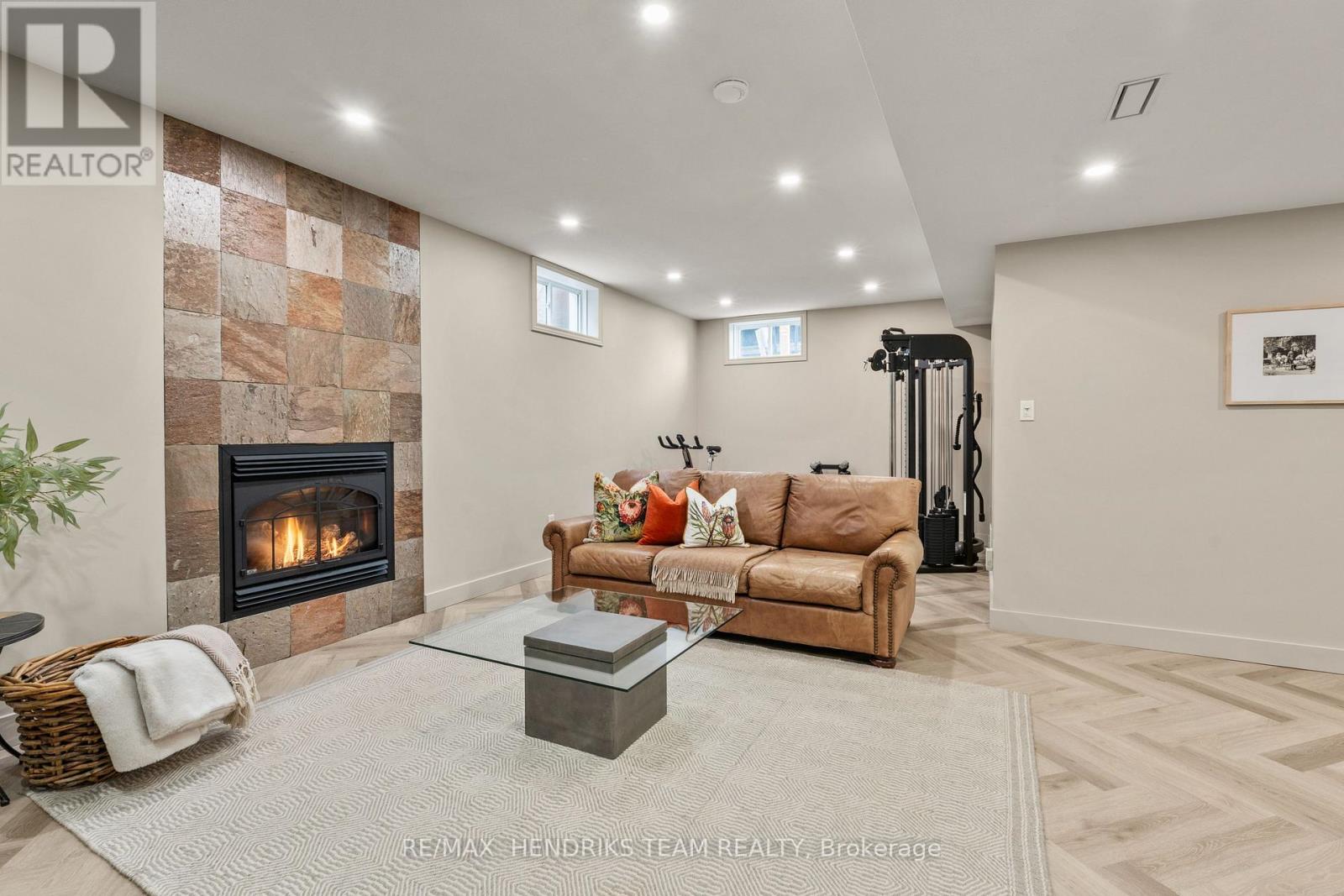 8152 Westminster Drive, Niagara Falls, Ontario  L2H 2Y8 - Photo 28 - X13210002