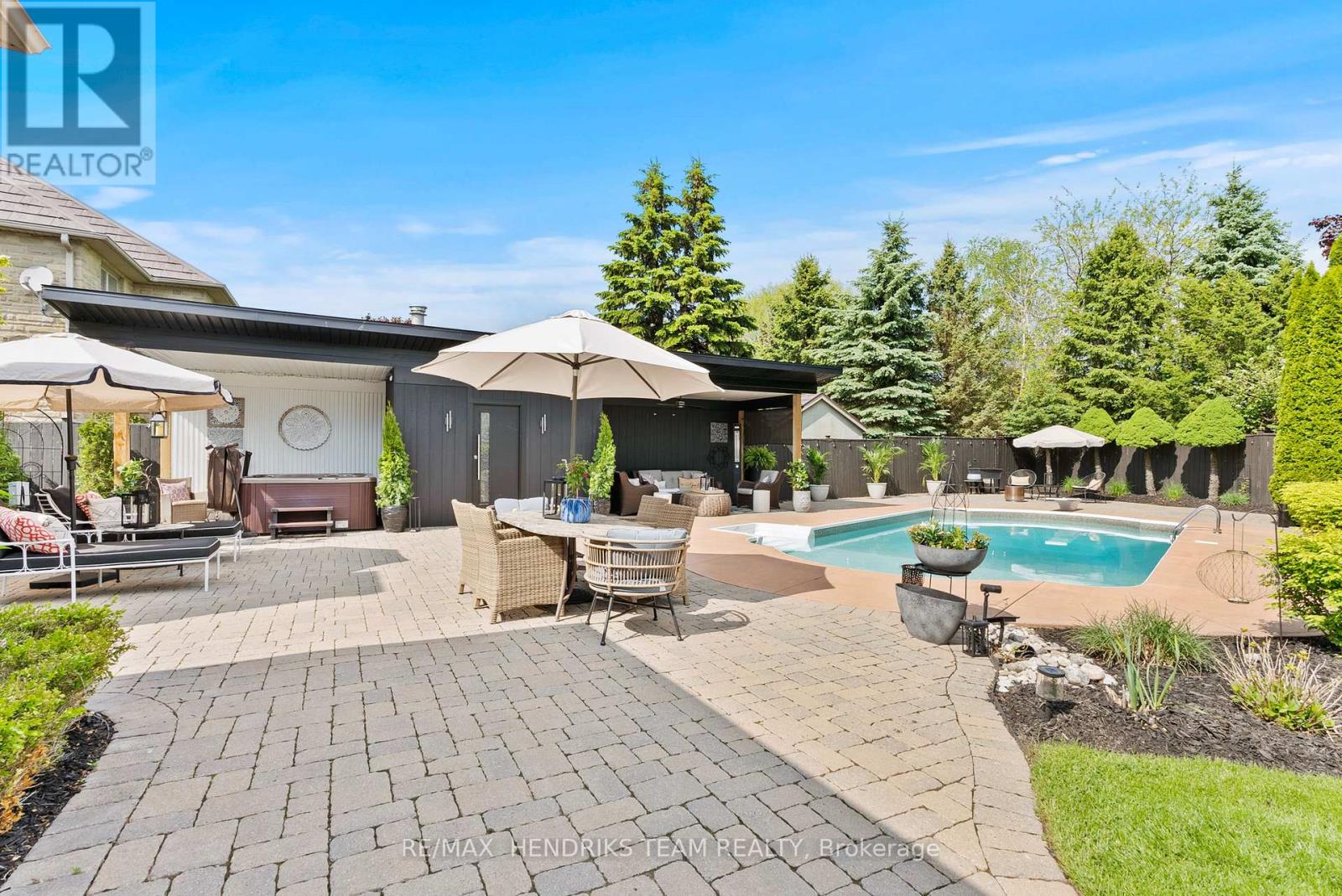 8152 Westminster Drive, Niagara Falls, Ontario  L2H 2Y8 - Photo 40 - X13210002
