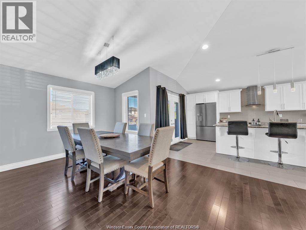 1524 Inverness Avenue, Windsor, Ontario  N8P 0B1 - Photo 8 - 26012459