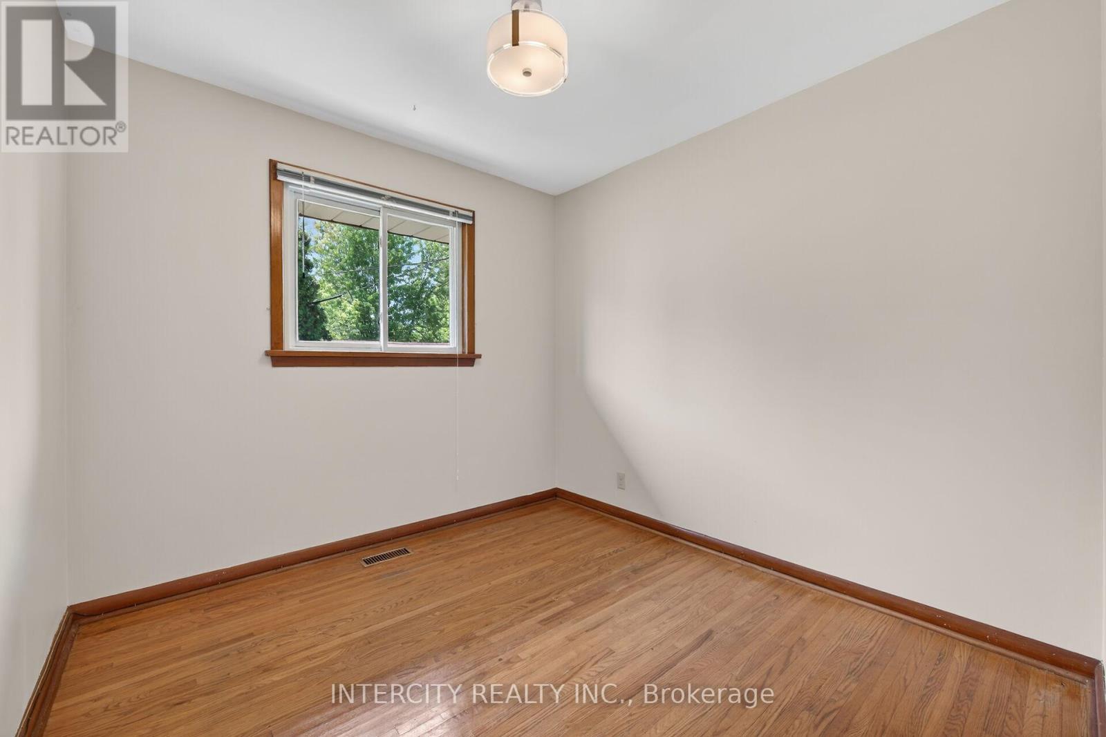8735 Howe Crescent, Niagara Falls, Ontario  L2G 6Z4 - Photo 30 - X13209848