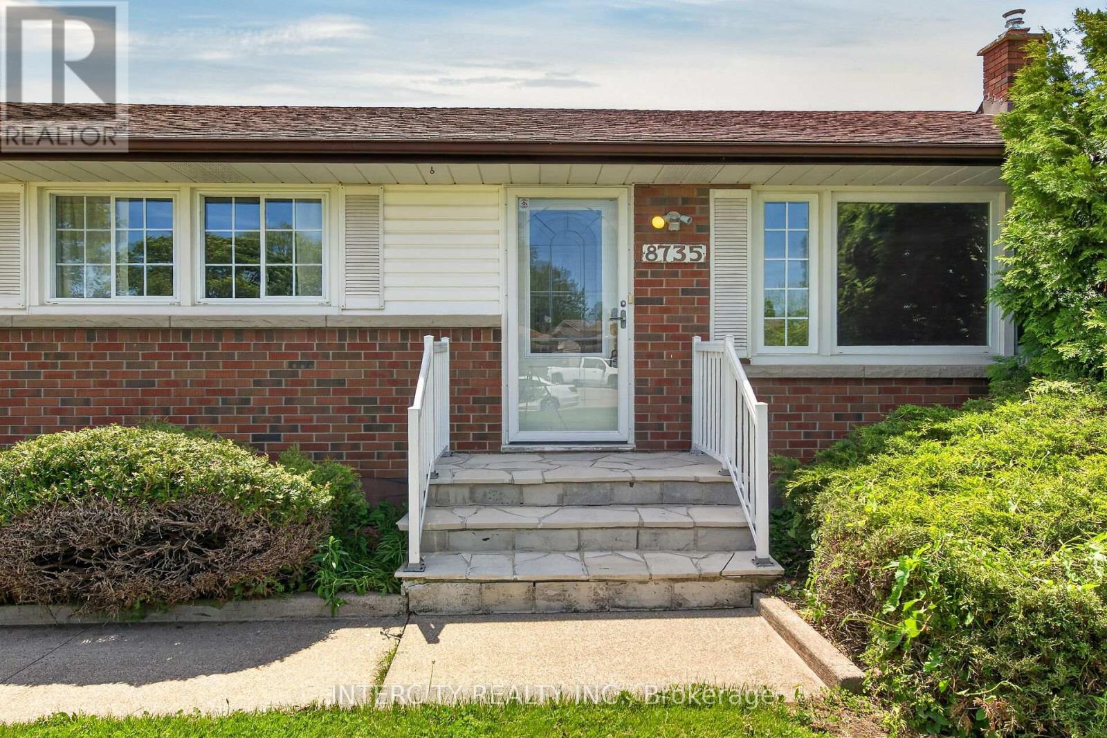 8735 Howe Crescent, Niagara Falls, Ontario  L2G 6Z4 - Photo 8 - X13209848