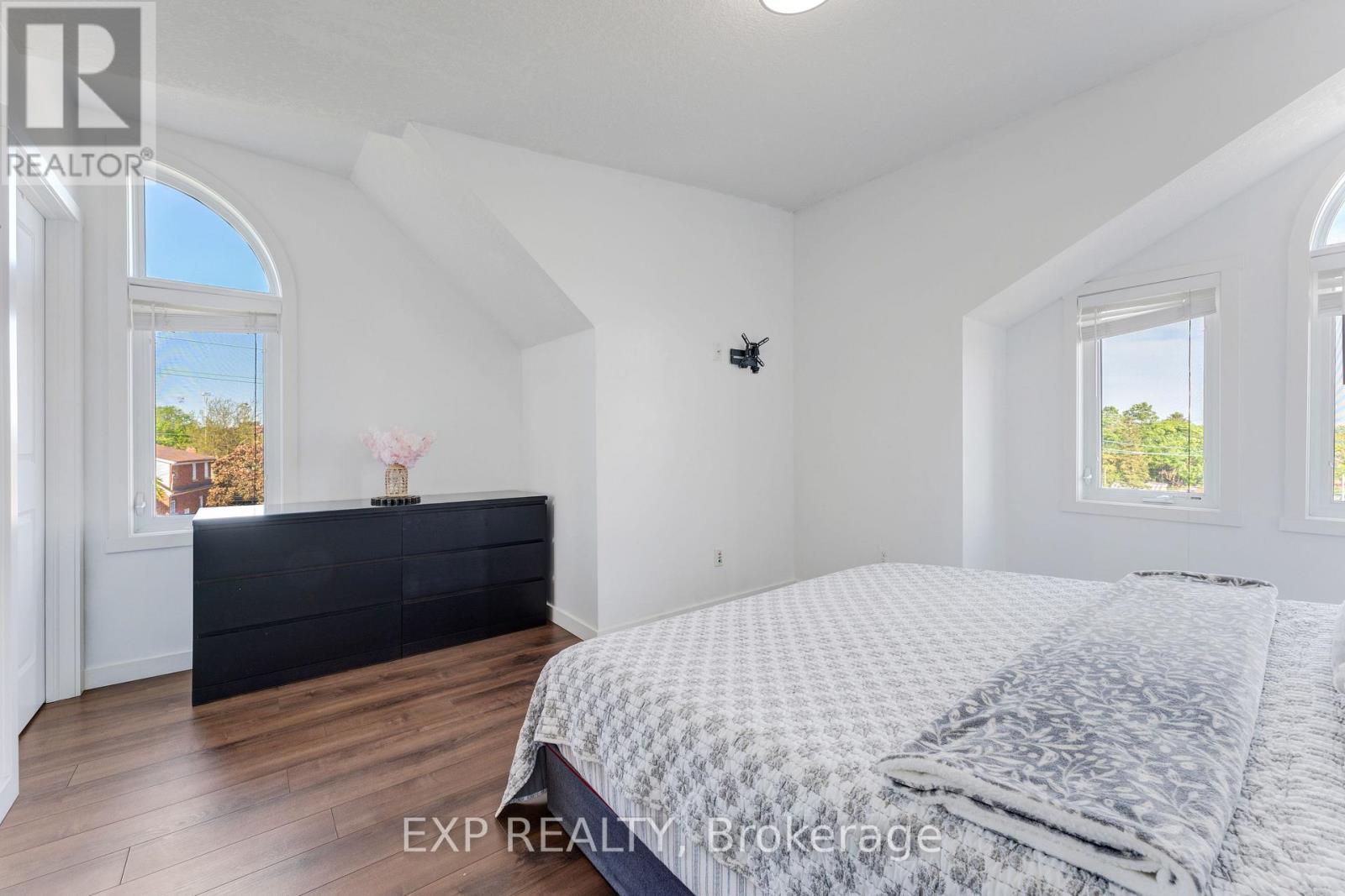 5 - 487 East Avenue, Kitchener, Ontario  N2H 0A8 - Photo 36 - X13209926