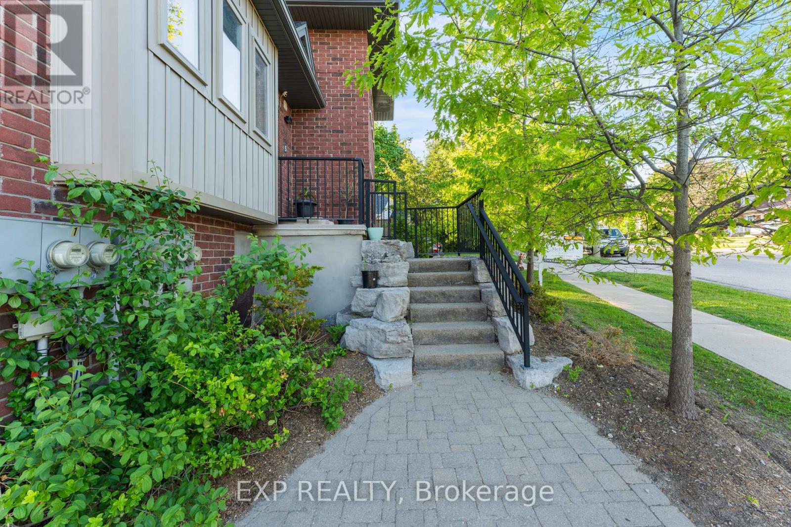5 - 487 East Avenue, Kitchener, Ontario  N2H 0A8 - Photo 4 - X13209926