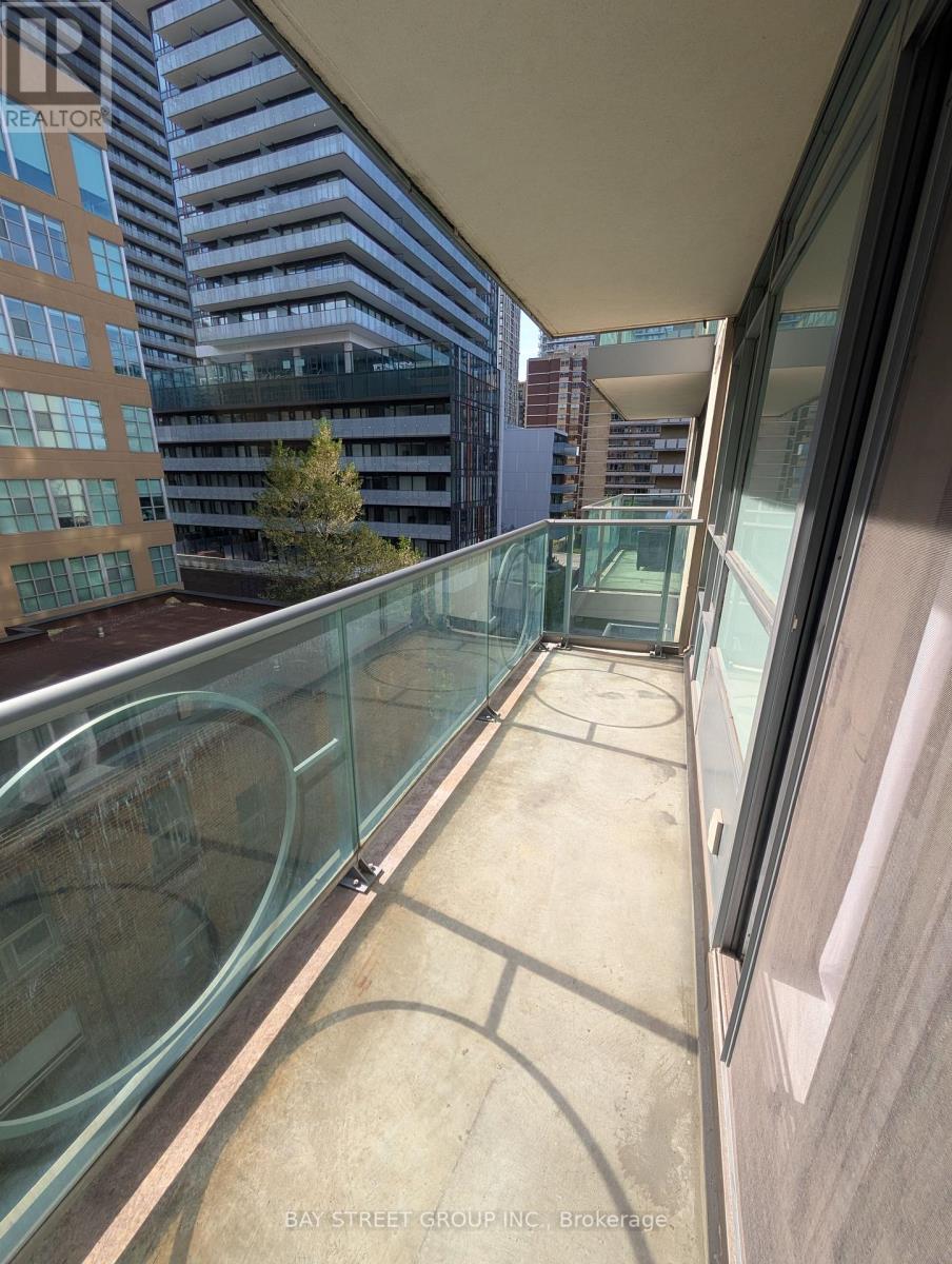 505 - 212 Eglinton Avenue E, Toronto, Ontario  M4P 0A3 - Photo 3 - C13209952