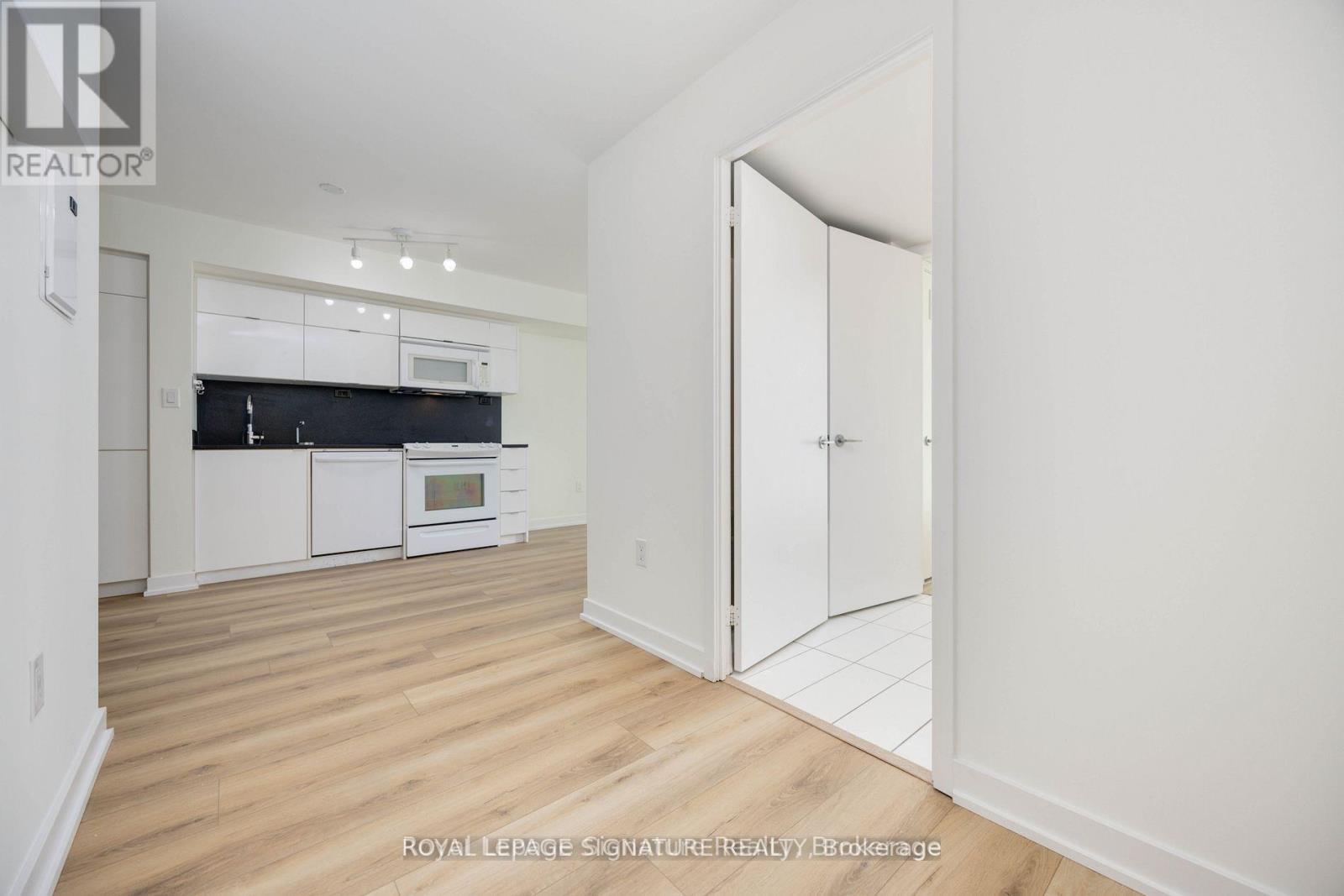 1603 - 21 Iceboat Terrace, Toronto, Ontario  M5V 4A9 - Photo 10 - C13209958