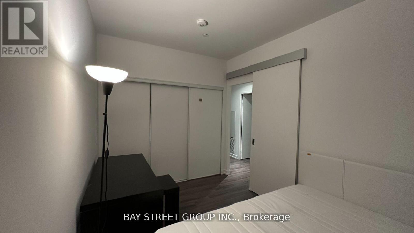 509 - 20 Edward Street, Toronto, Ontario  M5J 1C9 - Photo 4 - C13209988