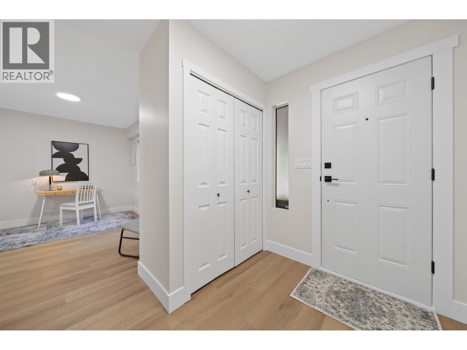 7 20943 Camwood Avenue, Maple Ridge, British Columbia  V2X 2N9 - Photo 3 - R3129235