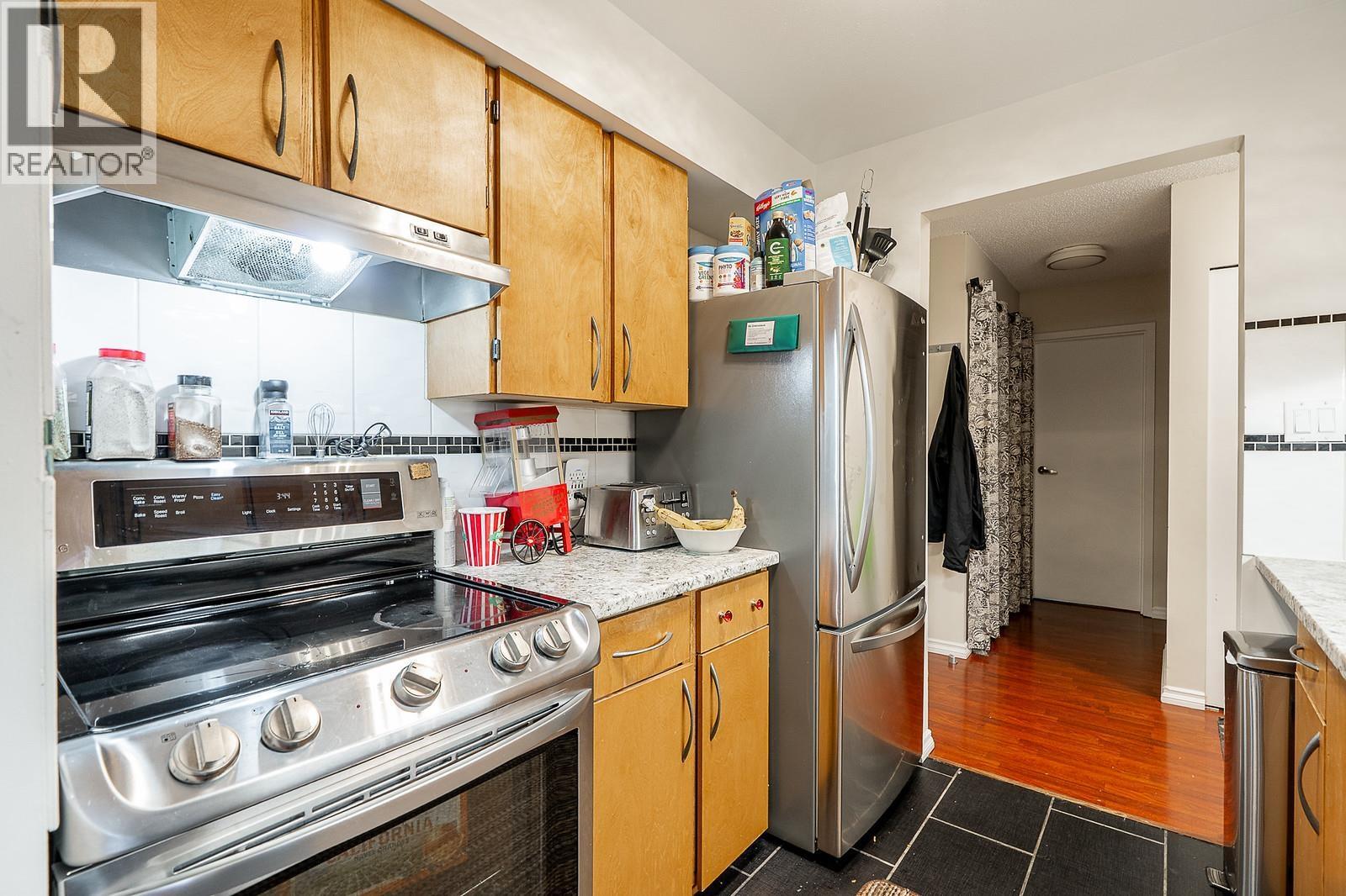 402 365 Ginger Drive, New Westminster, British Columbia  V3L 5L5 - Photo 12 - R3129249