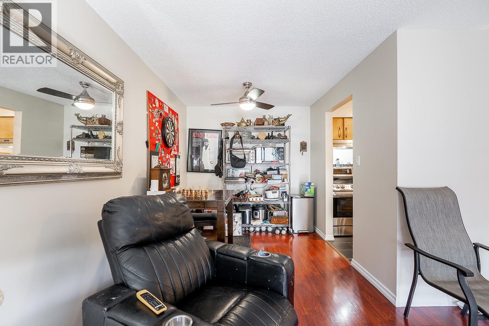 402 365 Ginger Drive, New Westminster, British Columbia  V3L 5L5 - Photo 8 - R3129249