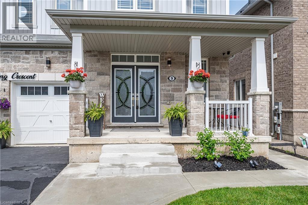 9 Fleming Crescent, Caledonia, Ontario  N3W 1E1 - Photo 3 - 40833780