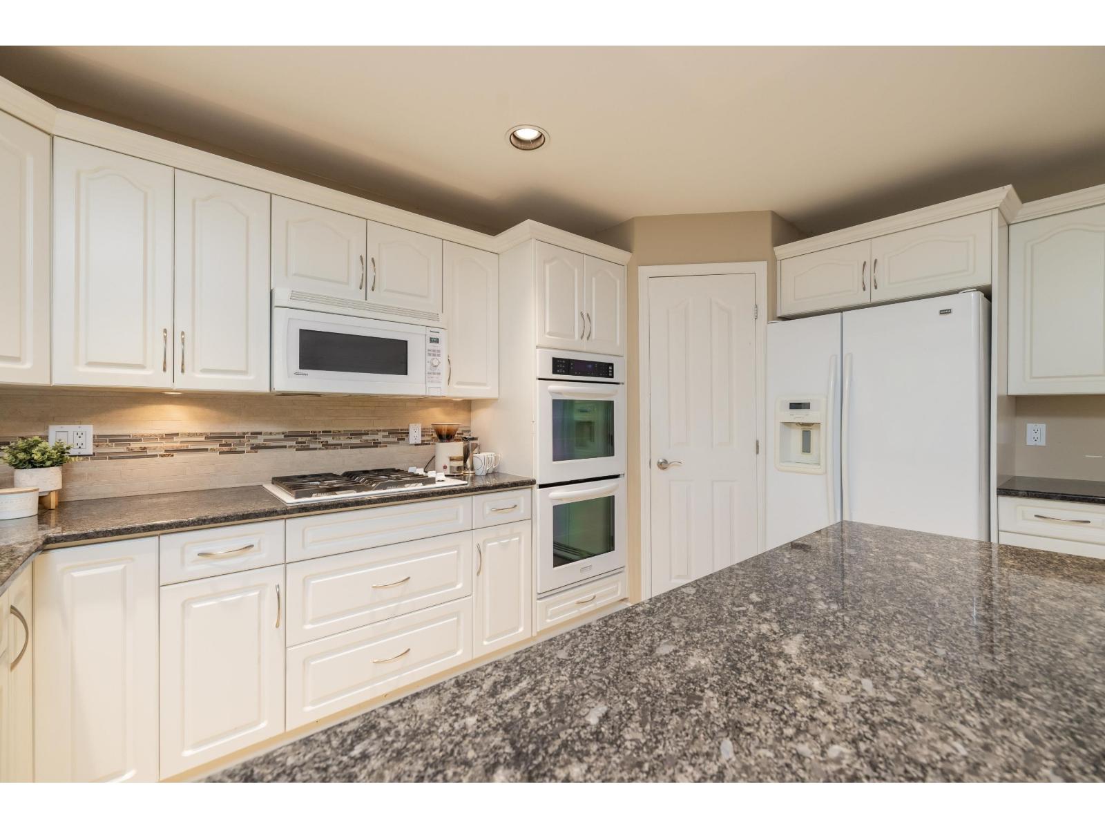 4522 221a Street, Langley, British Columbia  V2Z 1B5 - Photo 16 - R3128964