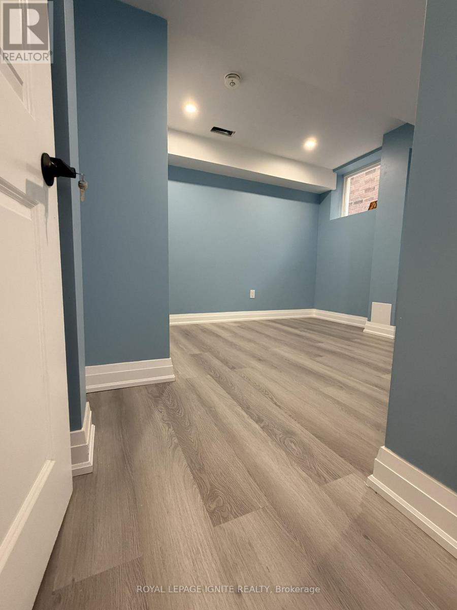 Bsmt - 2625a Cerise Manor, Pickering, Ontario  L1X 0G8 - Photo 9 - E13210076