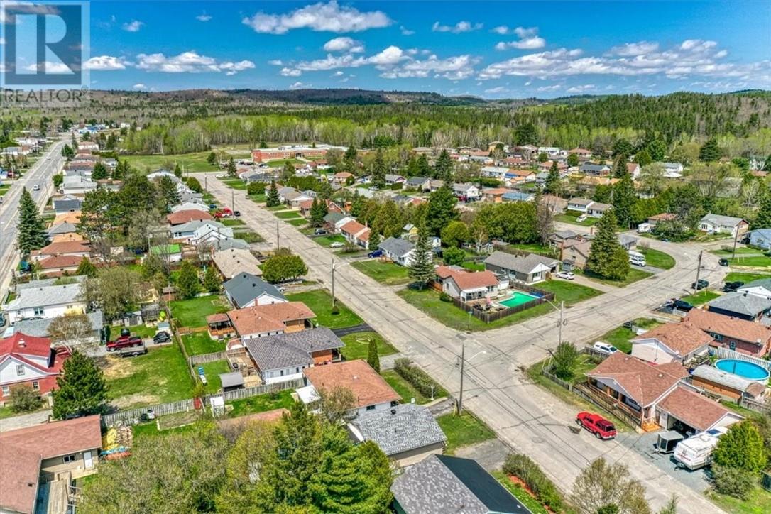 39 Oakwood Avenue, Capreol, Ontario  P0M 1H0 - Photo 33 - 2128141