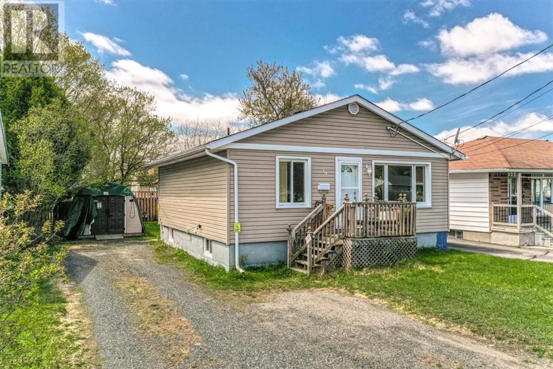 39 Oakwood Avenue, Capreol, Ontario  P0M 1H0 - Photo 4 - 2128141