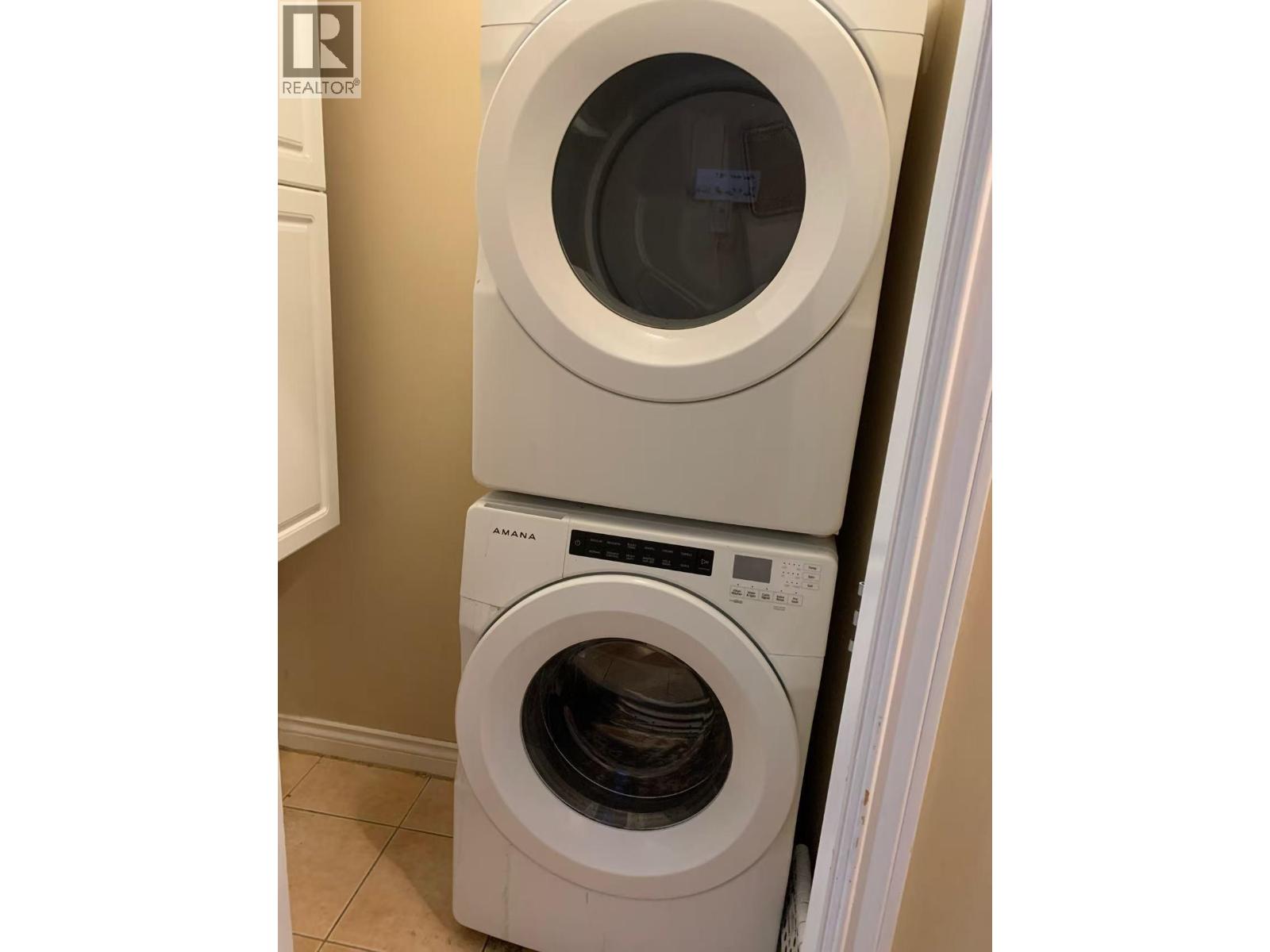 Master Room 1 11371 Cambie Road, Richmond, British Columbia  V6X 1L3 - Photo 16 - R3129132