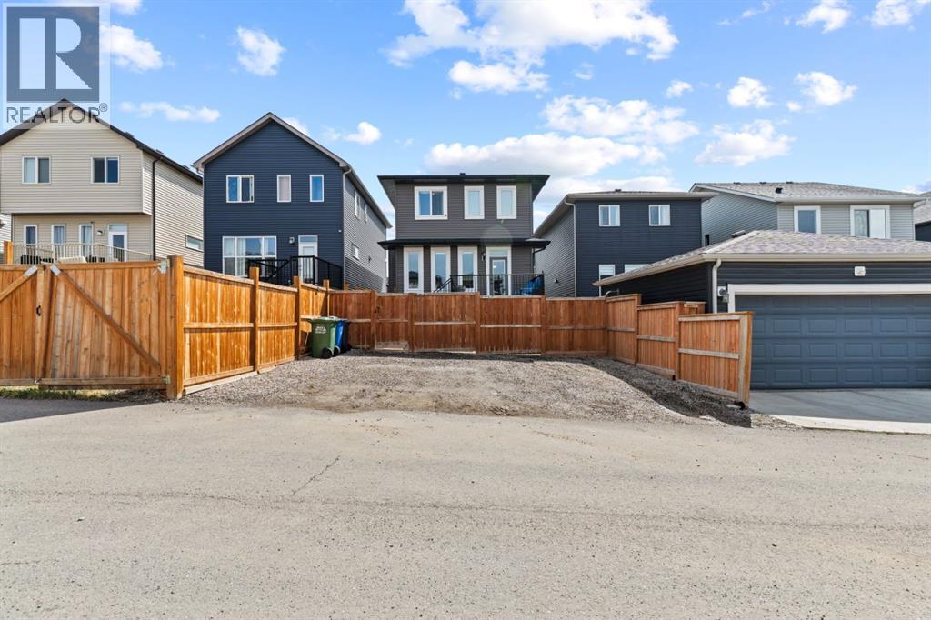 27 Heritage Rise, Cochrane, Alberta  T4C 2R4 - Photo 30 - A2307486