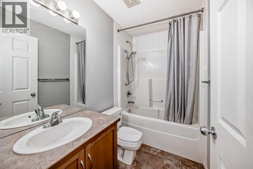 114 Valley Crest Close Nw, Calgary, Alberta  T3B 5W9 - Photo 29 - A2313293