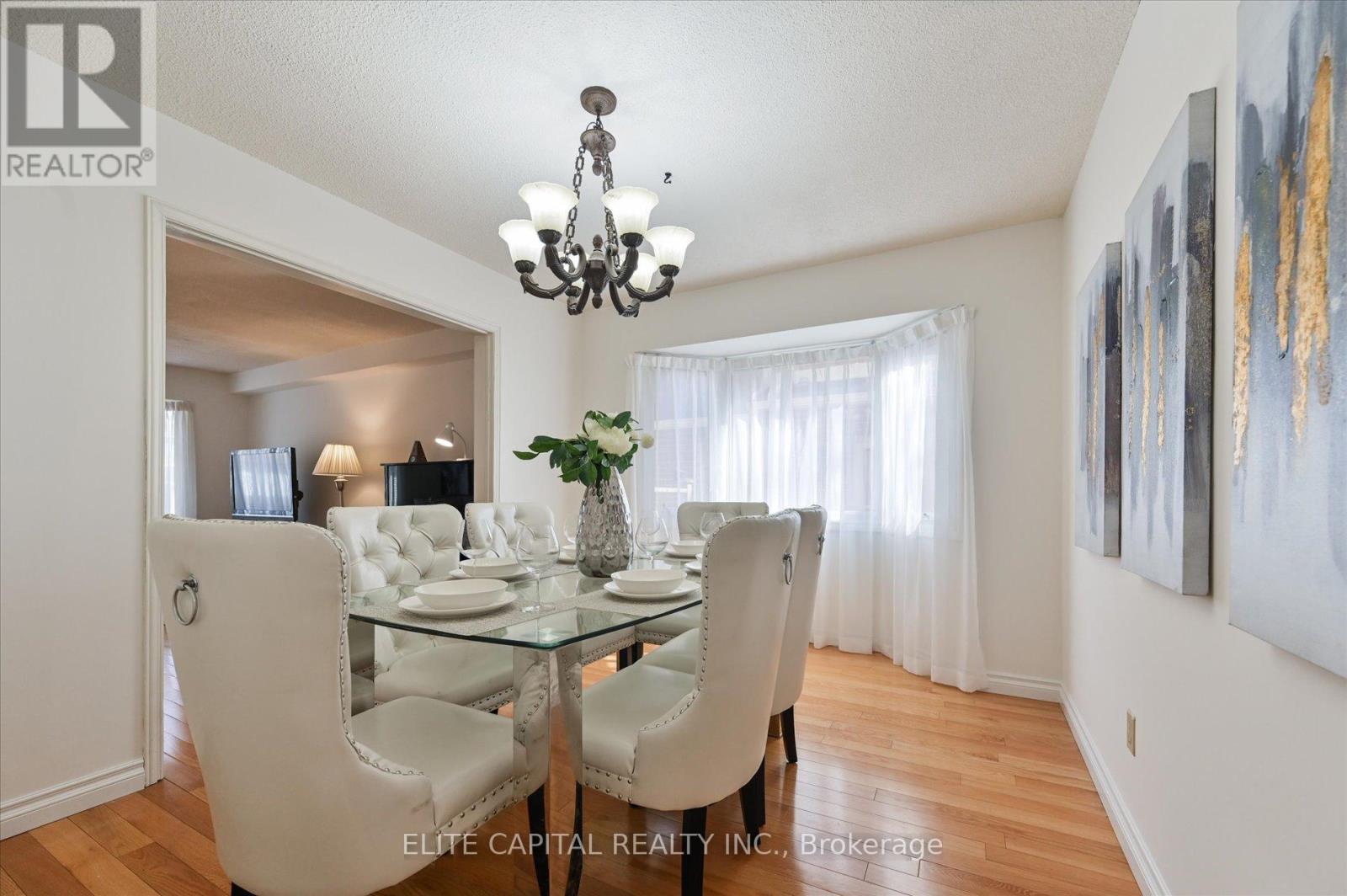 54 Bauer Crescent, Markham, Ontario  L3R 4H4 - Photo 6 - N13209964