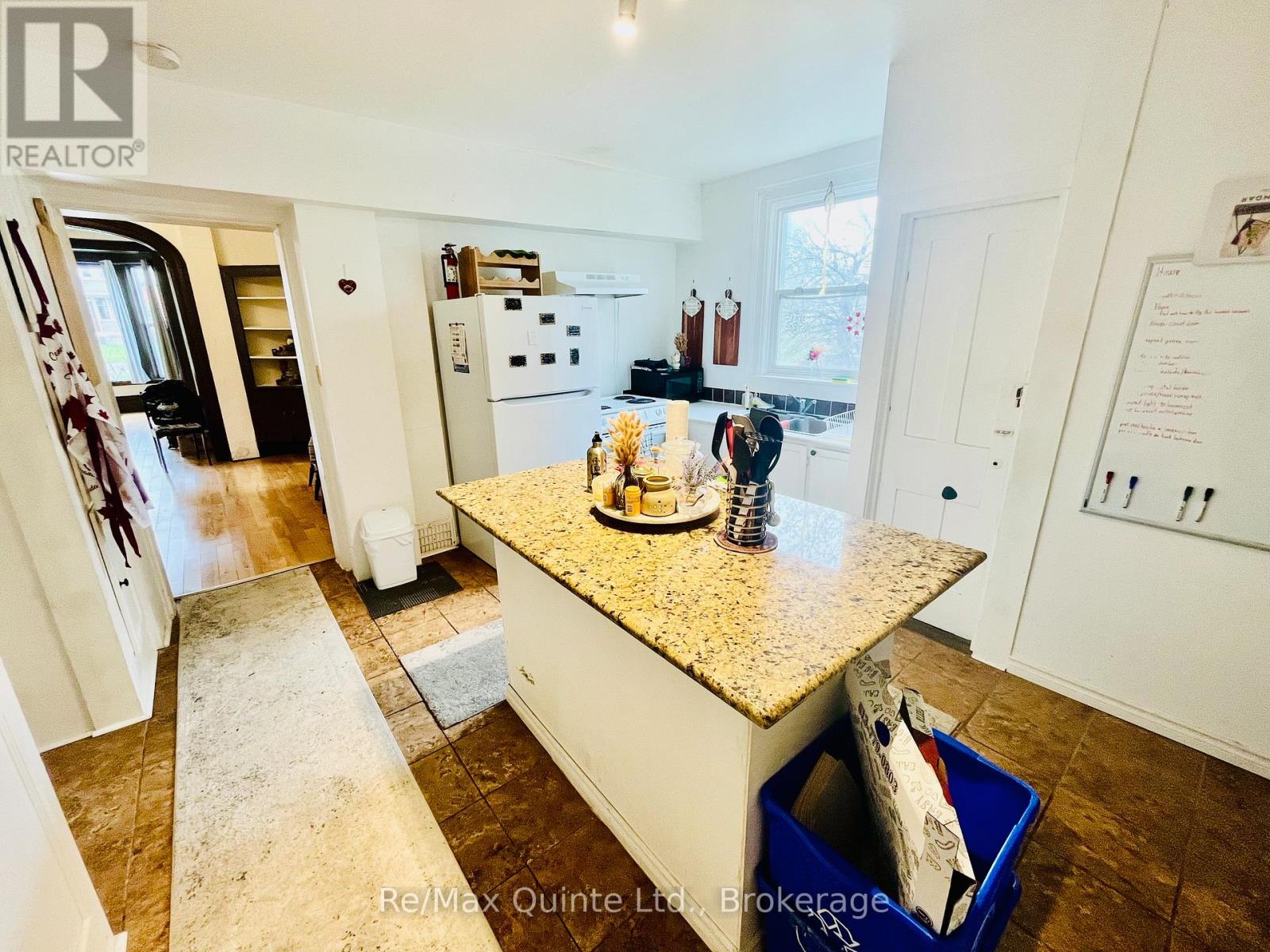 45 Highland Avenue, Belleville, Ontario  K8P 3R2 - Photo 10 - X13208946