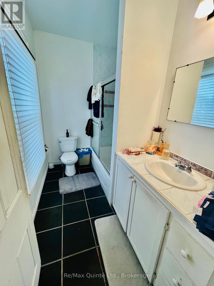 45 Highland Avenue, Belleville, Ontario  K8P 3R2 - Photo 18 - X13208946