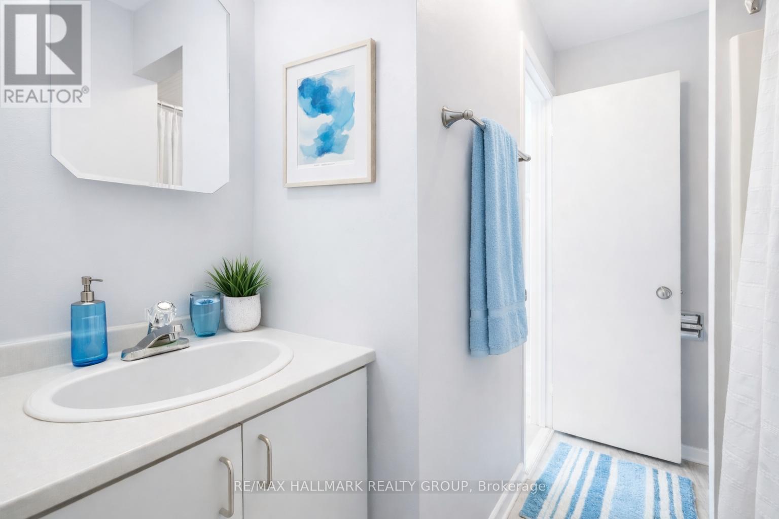 2036 Kings Grove Crescent, Ottawa, Ontario  K1J 6G1 - Photo 16 - X12822552