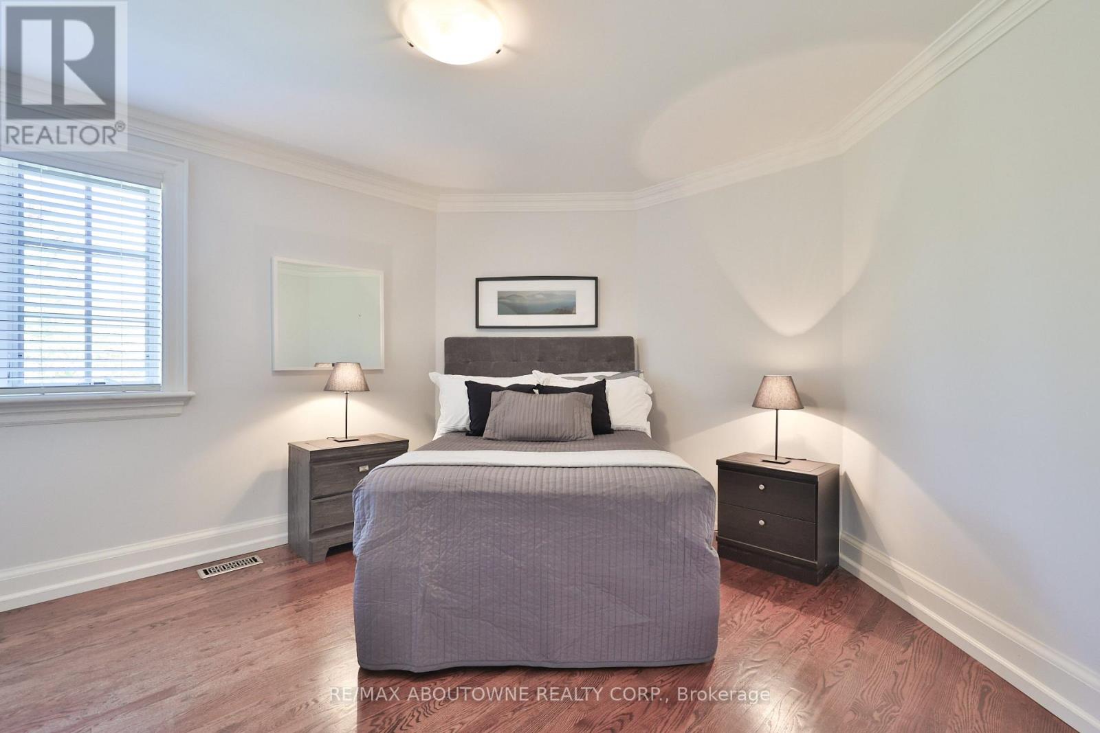 342 Pomona Avenue, Burlington, Ontario  L7N 1T5 - Photo 34 - W13210006