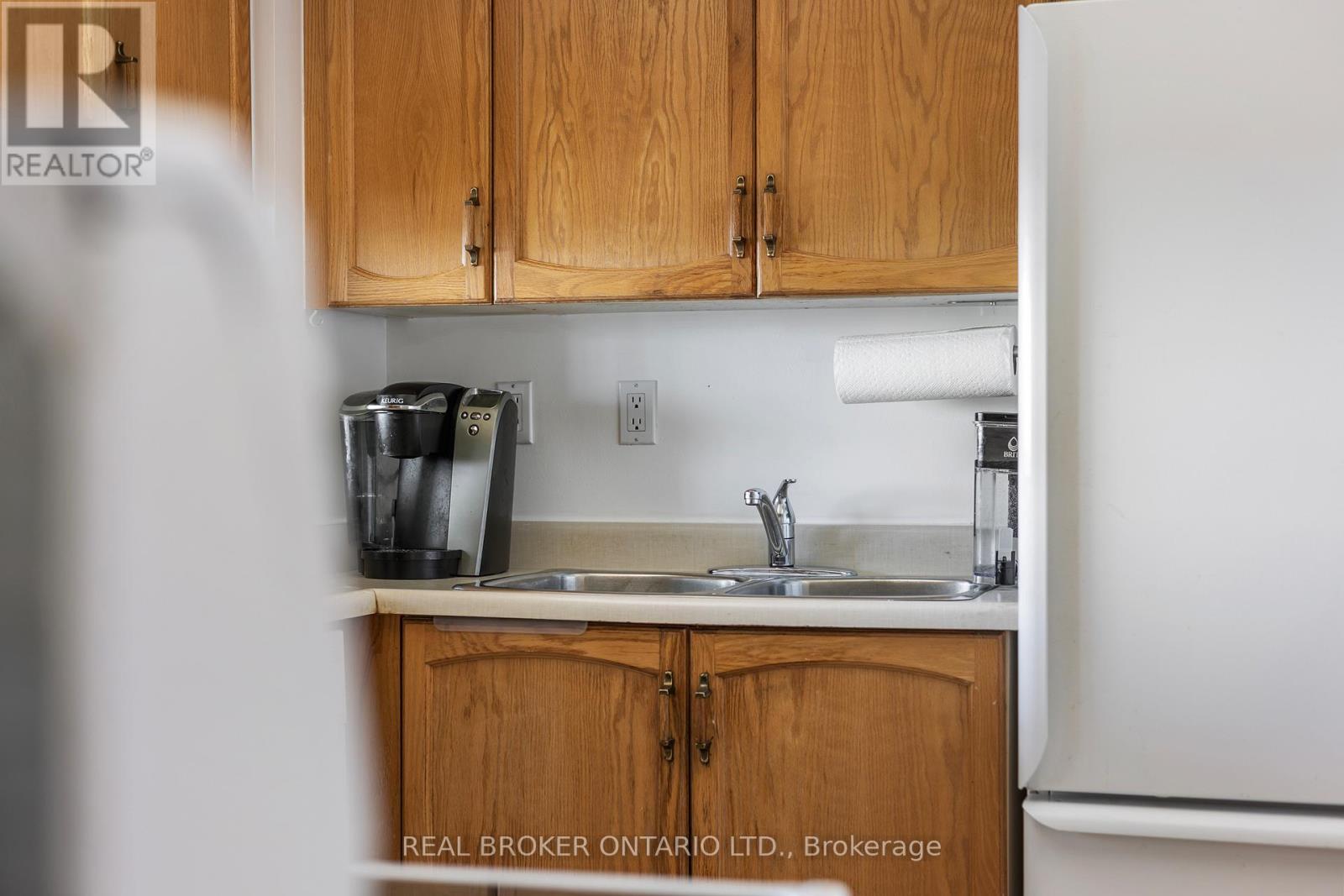 1005 - 330 Mill Street S, Brampton, Ontario L6Y 3V3 - Photo 10 - W13210012