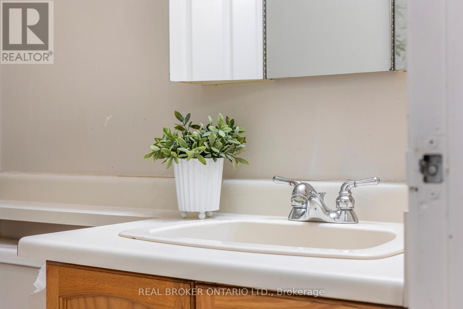 1005 - 330 Mill Street S, Brampton, Ontario L6Y 3V3 - Photo 31 - W13210012