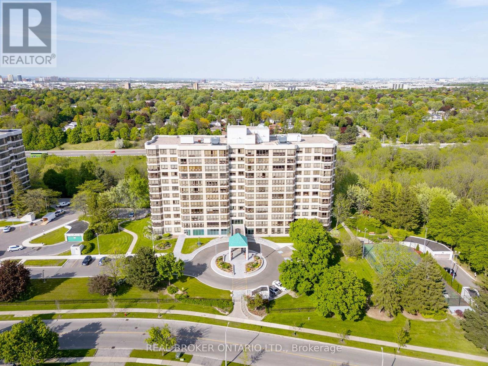 1005 - 330 Mill Street S, Brampton, Ontario L6Y 3V3 - Photo 48 - W13210012