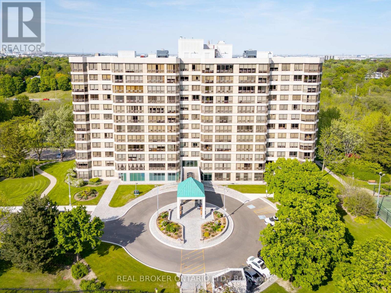 1005 - 330 Mill Street S, Brampton, Ontario L6Y 3V3 - Photo 49 - W13210012