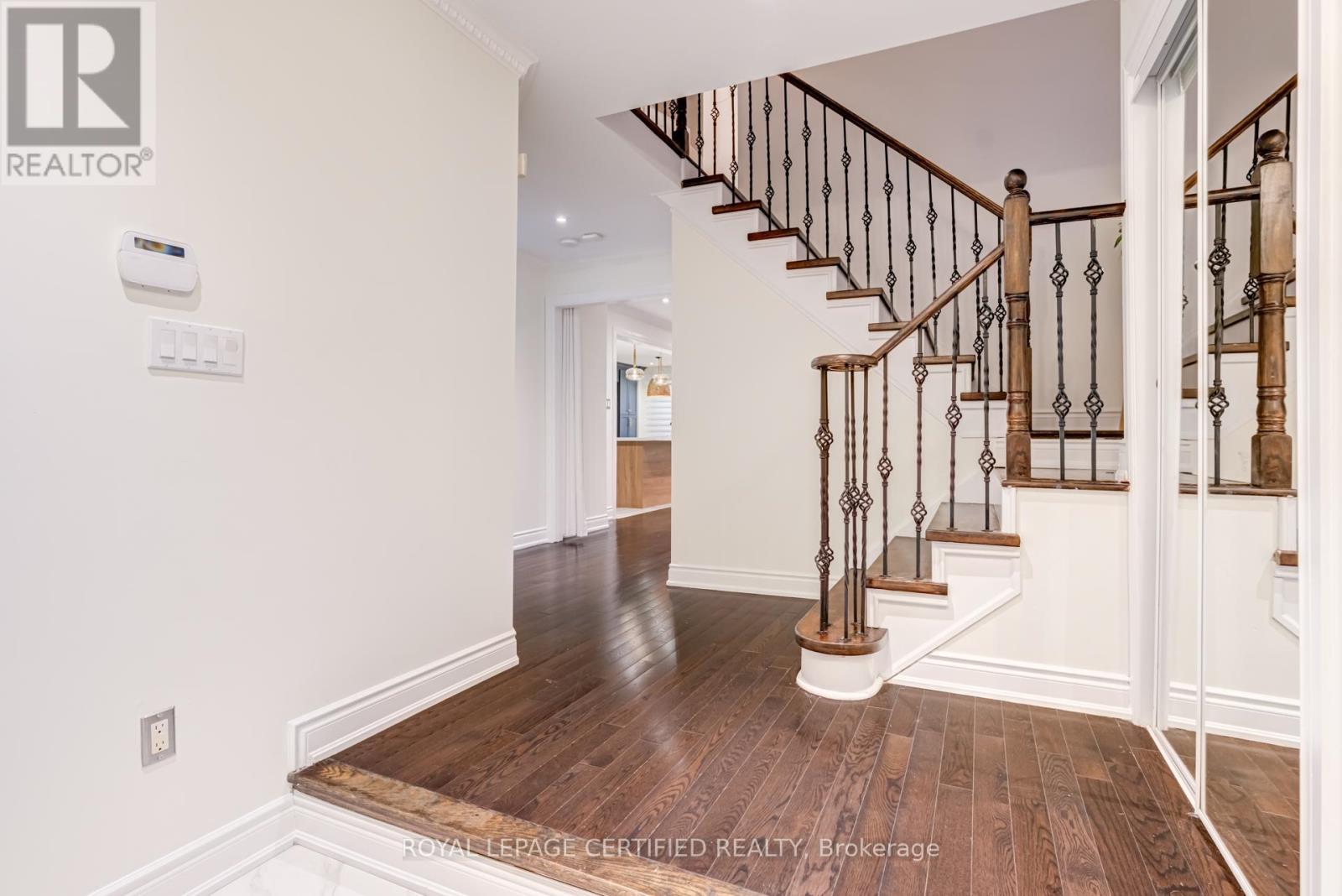 2 Studebaker Trail, Brampton, Ontario  L7A 3A9 - Photo 4 - W13210034