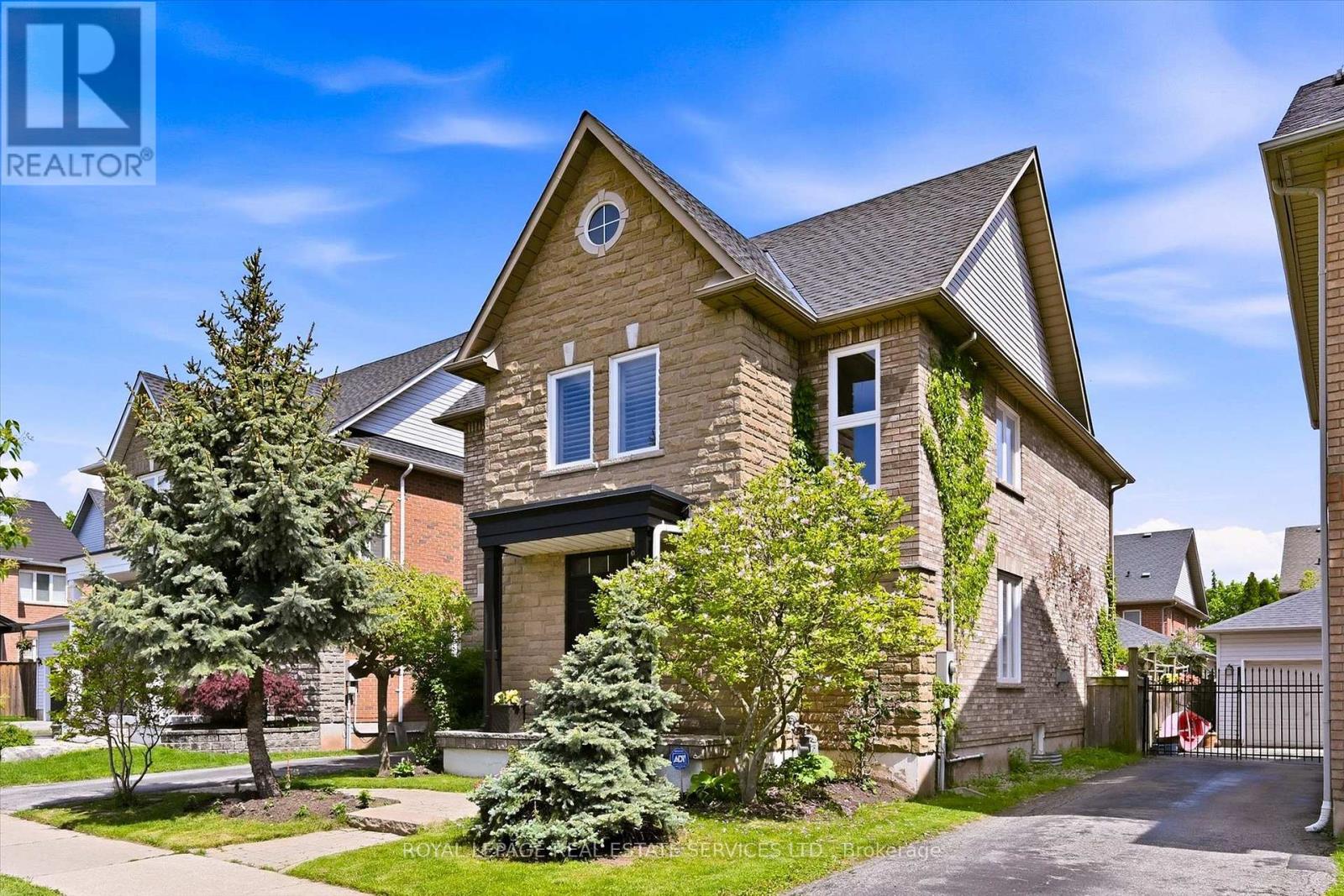 172 RIVER GLEN BOULEVARD, Oakville, Ontario