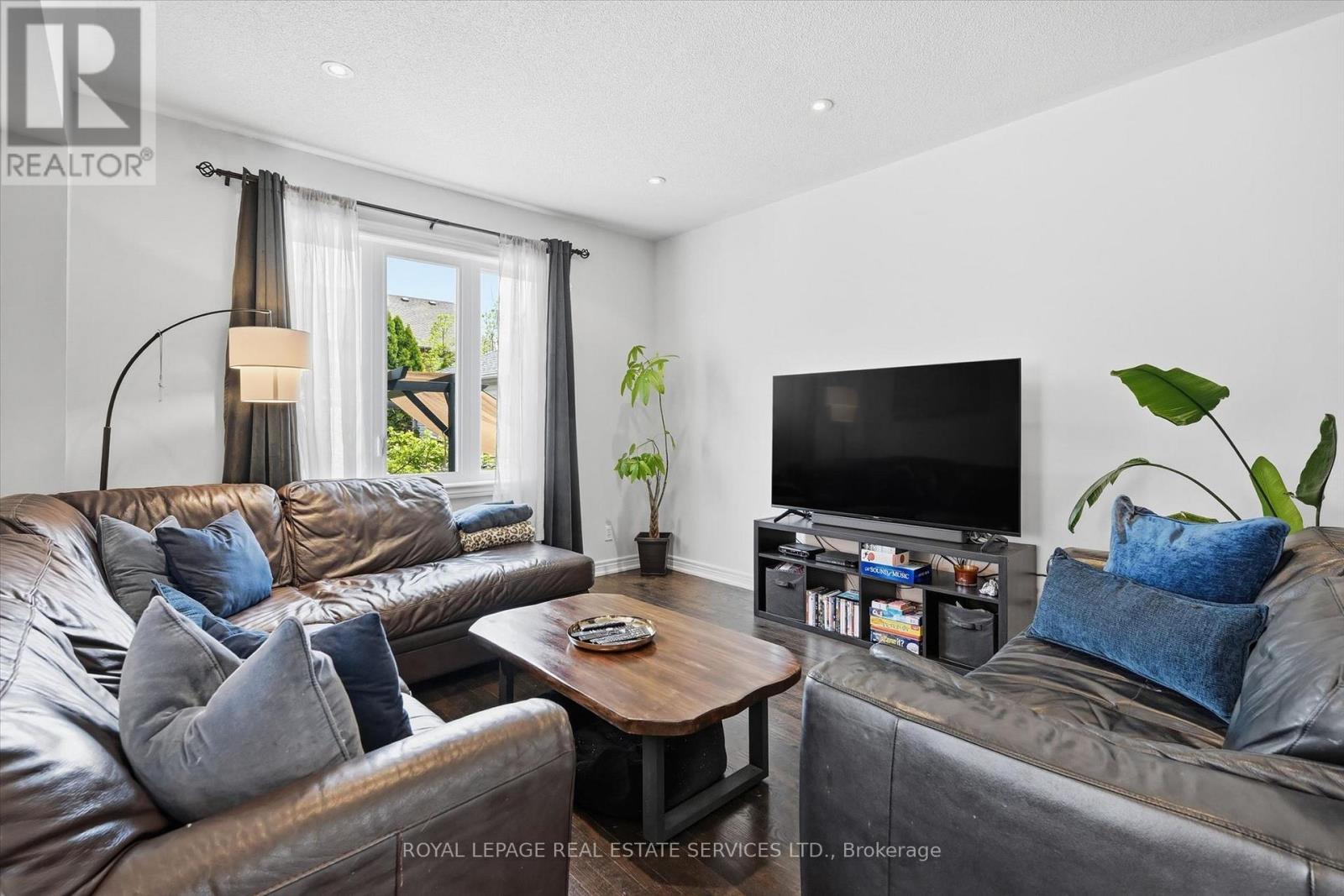 172 River Glen Boulevard, Oakville, Ontario  L6H 7K5 - Photo 14 - W13210072