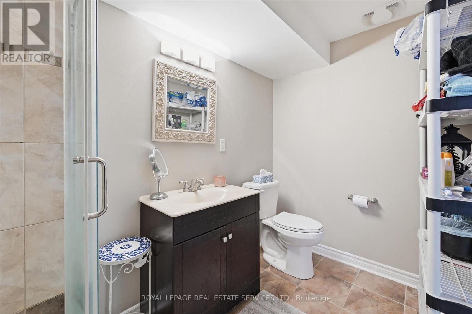 172 River Glen Boulevard, Oakville, Ontario  L6H 7K5 - Photo 38 - W13210072