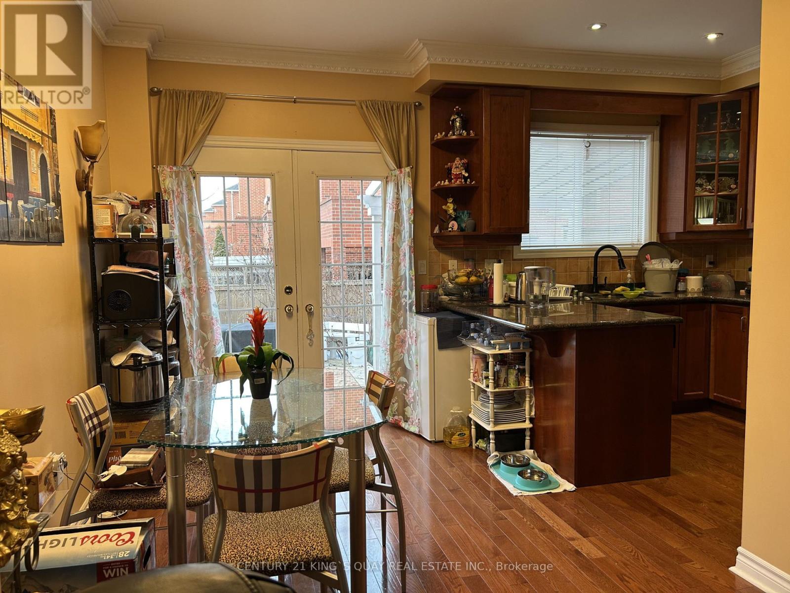 558 Lumberton Crescent, Mississauga, Ontario  L4Z 3Z7 - Photo 10 - W13210080