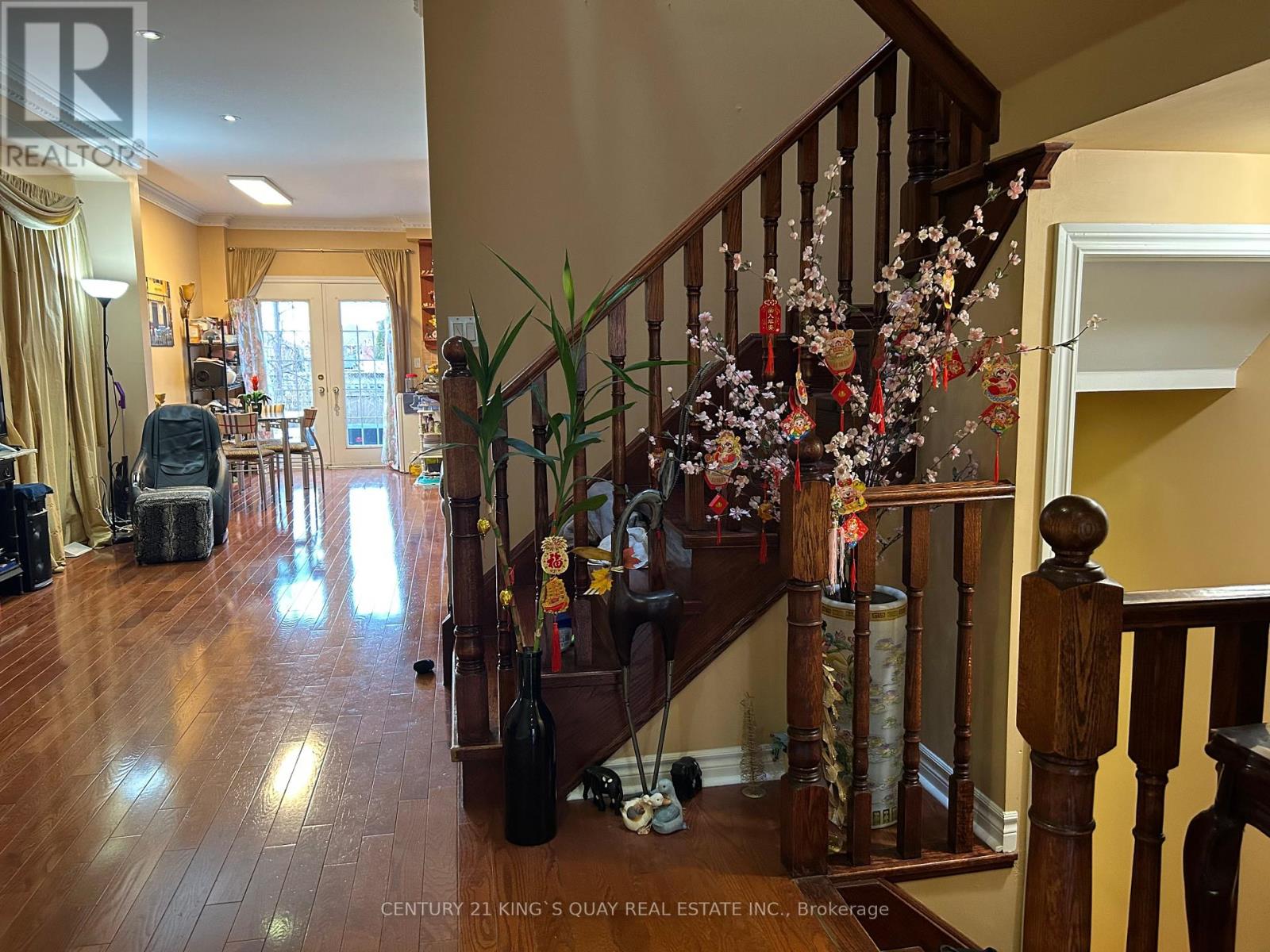 558 Lumberton Crescent, Mississauga, Ontario  L4Z 3Z7 - Photo 4 - W13210080