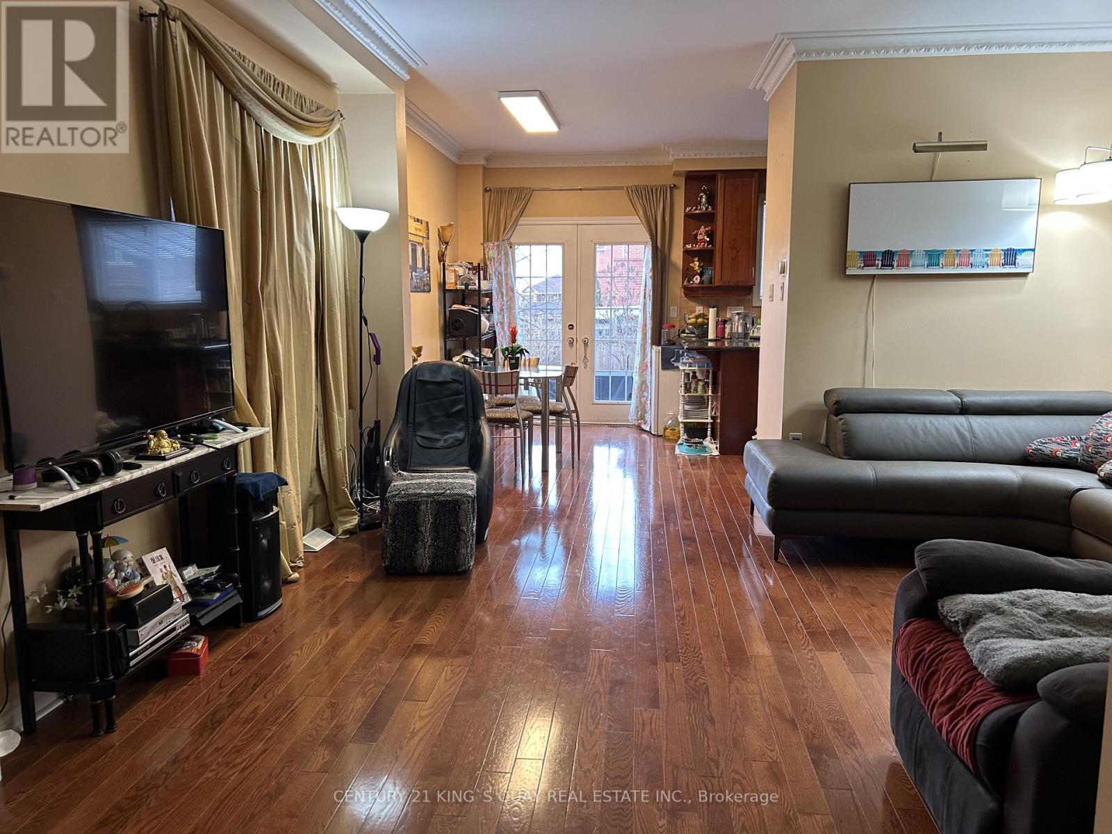 558 Lumberton Crescent, Mississauga, Ontario  L4Z 3Z7 - Photo 6 - W13210080