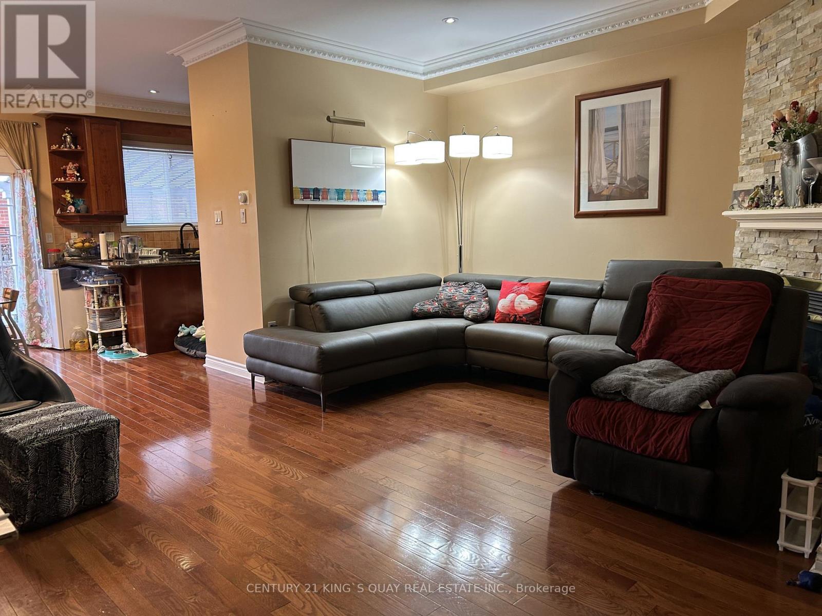 558 Lumberton Crescent, Mississauga, Ontario  L4Z 3Z7 - Photo 8 - W13210080