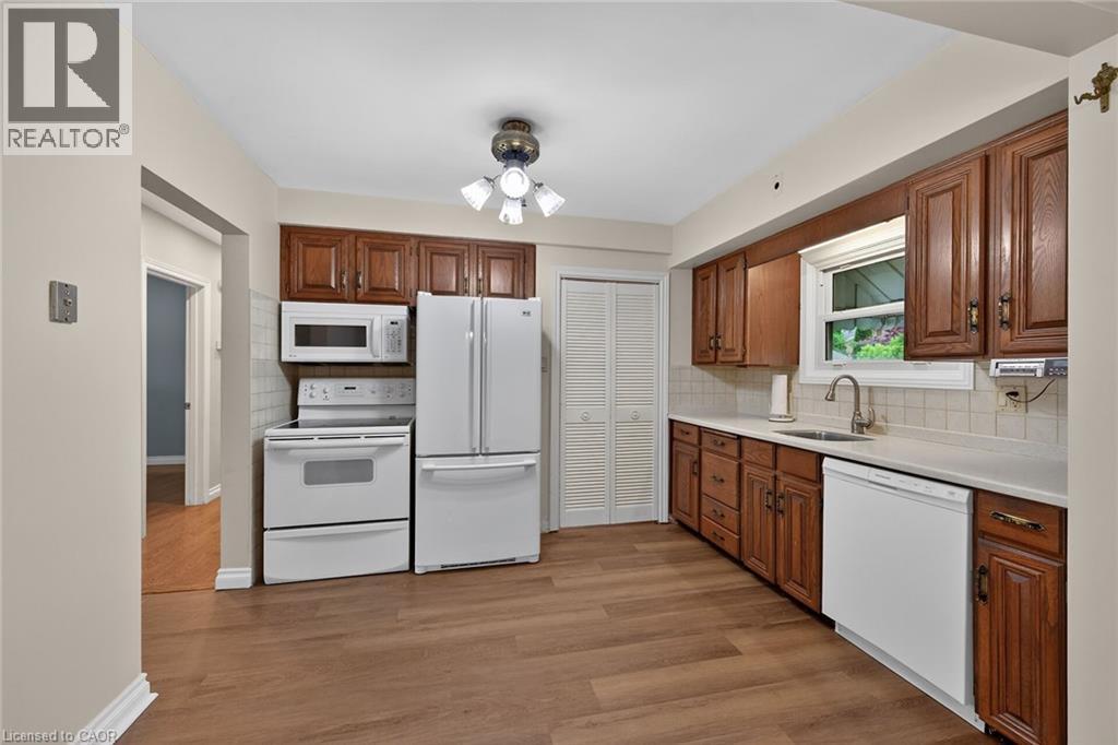 88 West 33rd Street, Hamilton, Ontario  L9C 5J1 - Photo 12 - 40834274