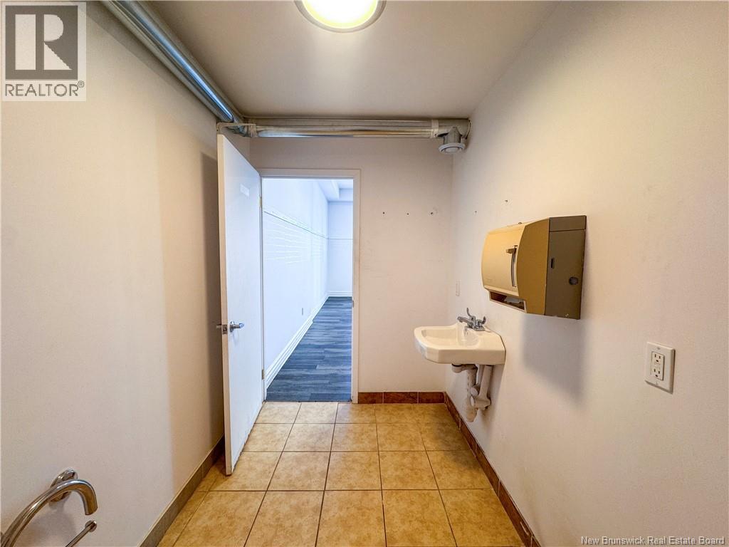 70 Lewisville Road Unit# 102, Moncton, New Brunswick  E1A 2K3 - Photo 17 - NB136430