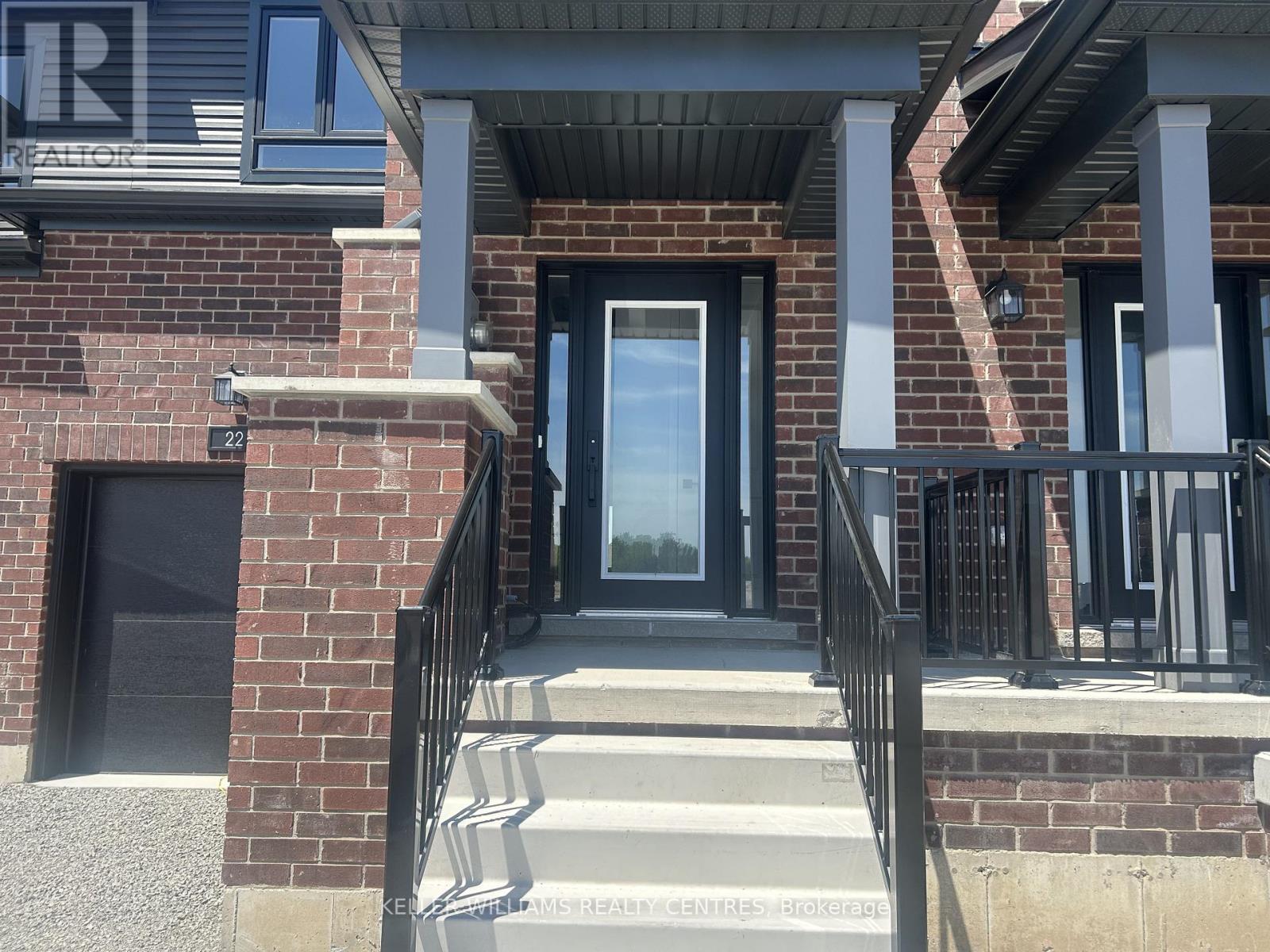 22 Mcaush Street, Barrie, Ontario  L9J 0V6 - Photo 2 - S13206708