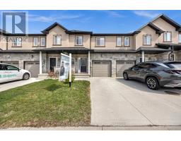 7 MISTYWOOD DRIVE, Hamilton, Ontario