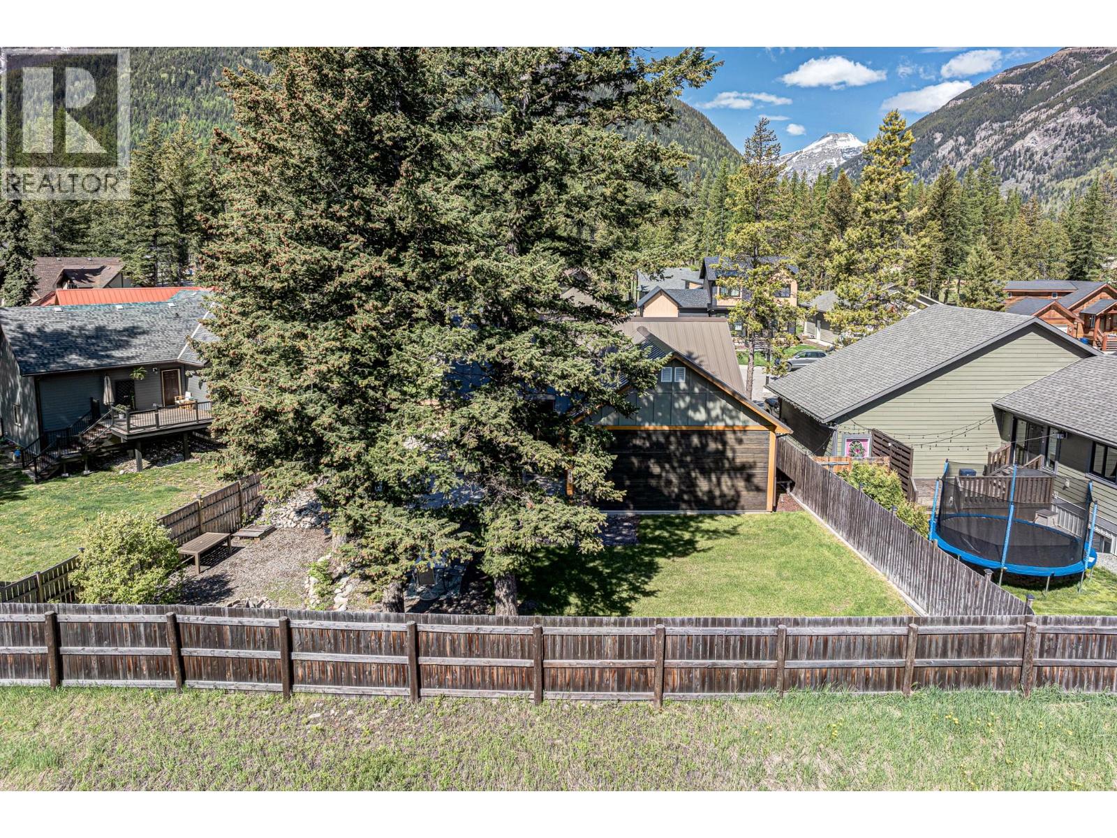 2058 Golden Eagle Drive, Sparwood, British Columbia  V0B 2G2 - Photo 45 - 10387616