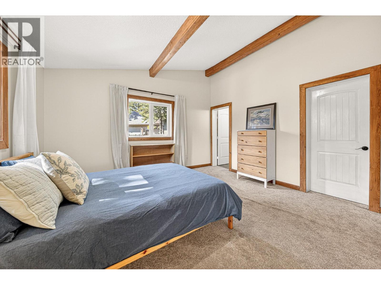 2058 Golden Eagle Drive, Sparwood, British Columbia  V0B 2G2 - Photo 17 - 10387616