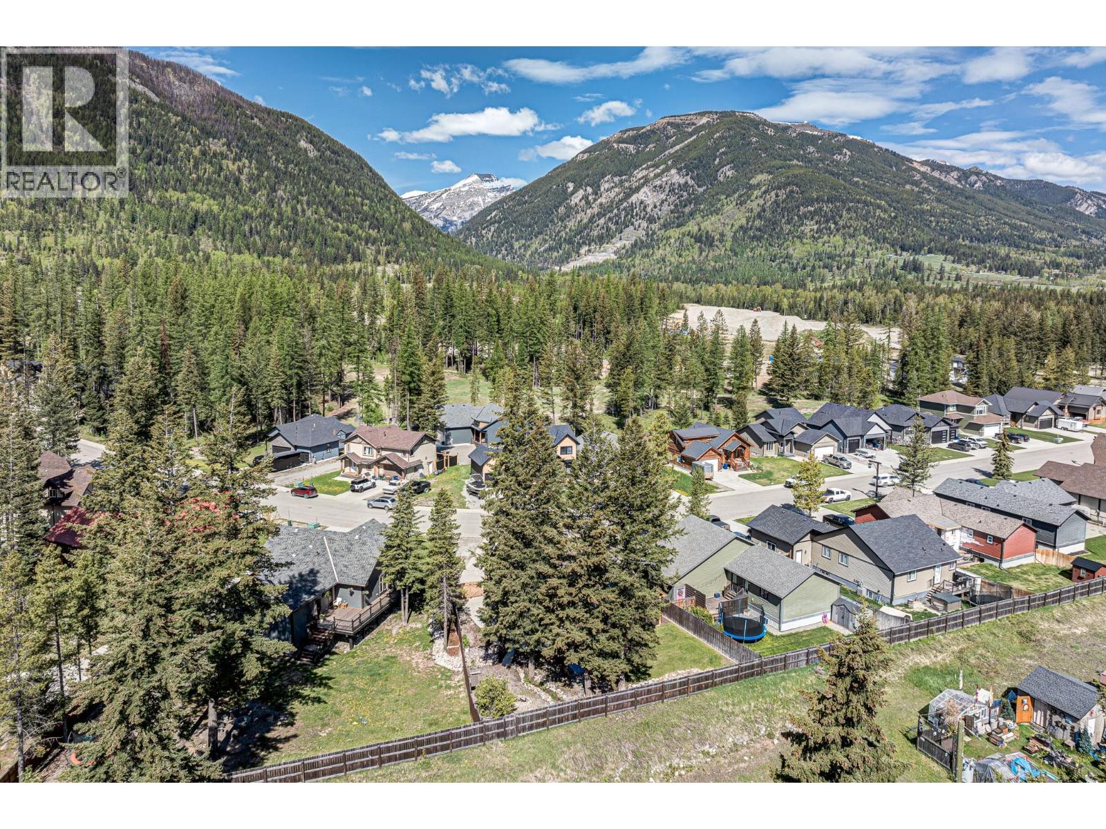 2058 Golden Eagle Drive, Sparwood, British Columbia  V0B 2G2 - Photo 51 - 10387616