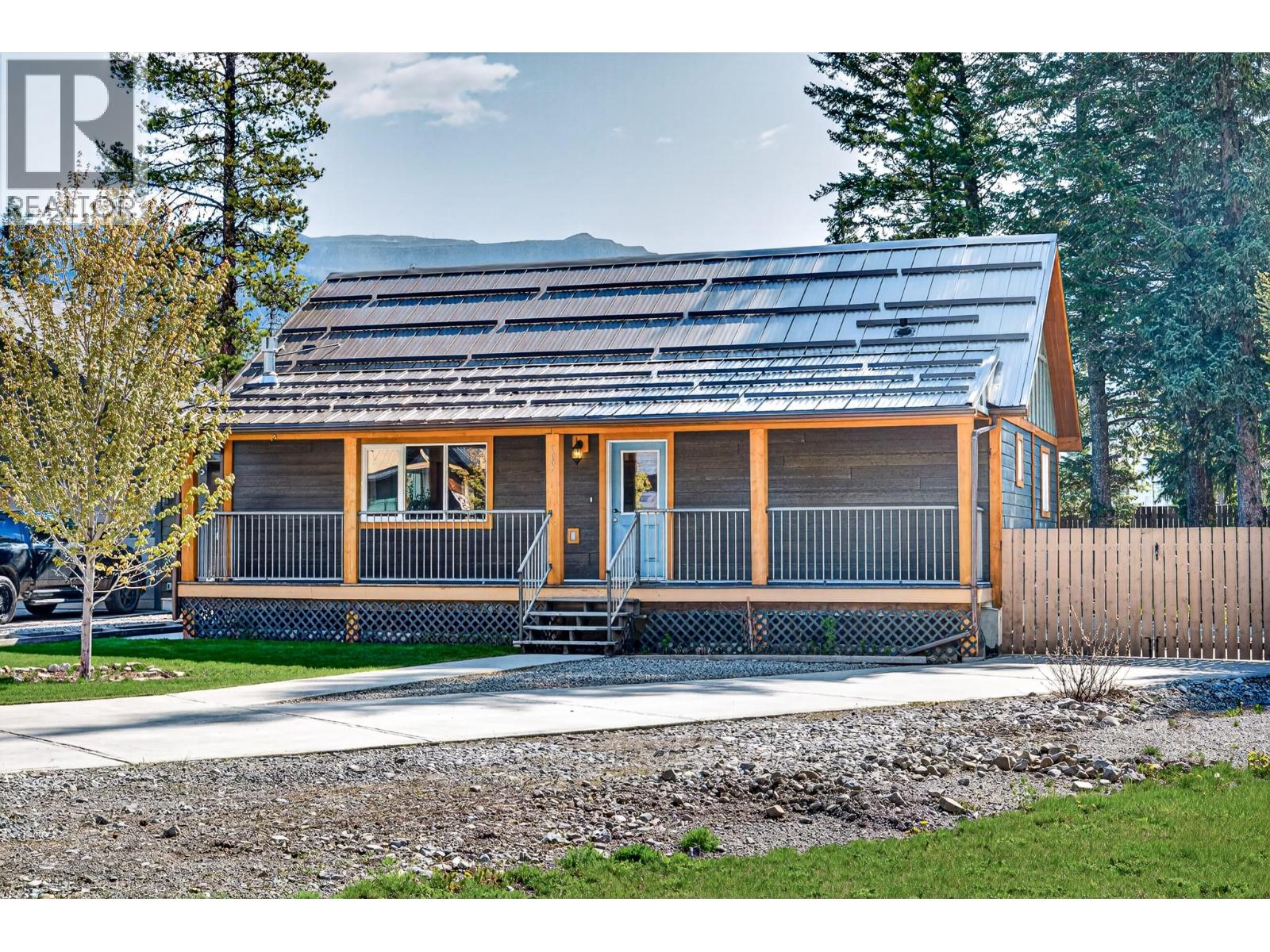 2058 Golden Eagle Drive, Sparwood, British Columbia  V0B 2G2 - Photo 29 - 10387616