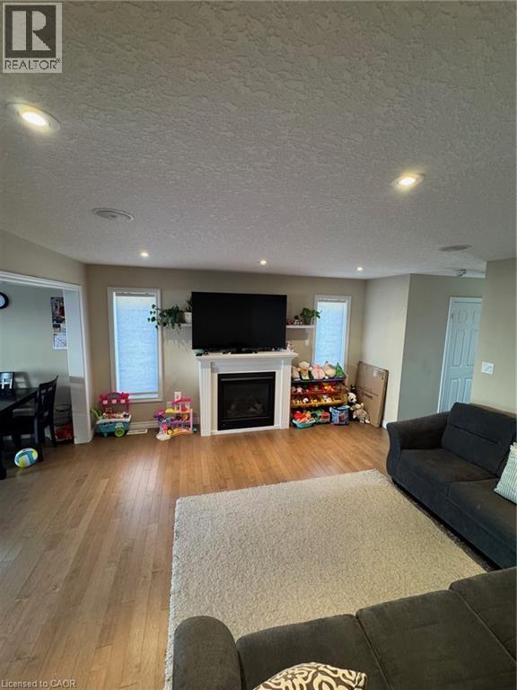 9 Sandybay Avenue Unit# Upper, Kitchener, Ontario  N2A 0H7 - Photo 6 - 40834525