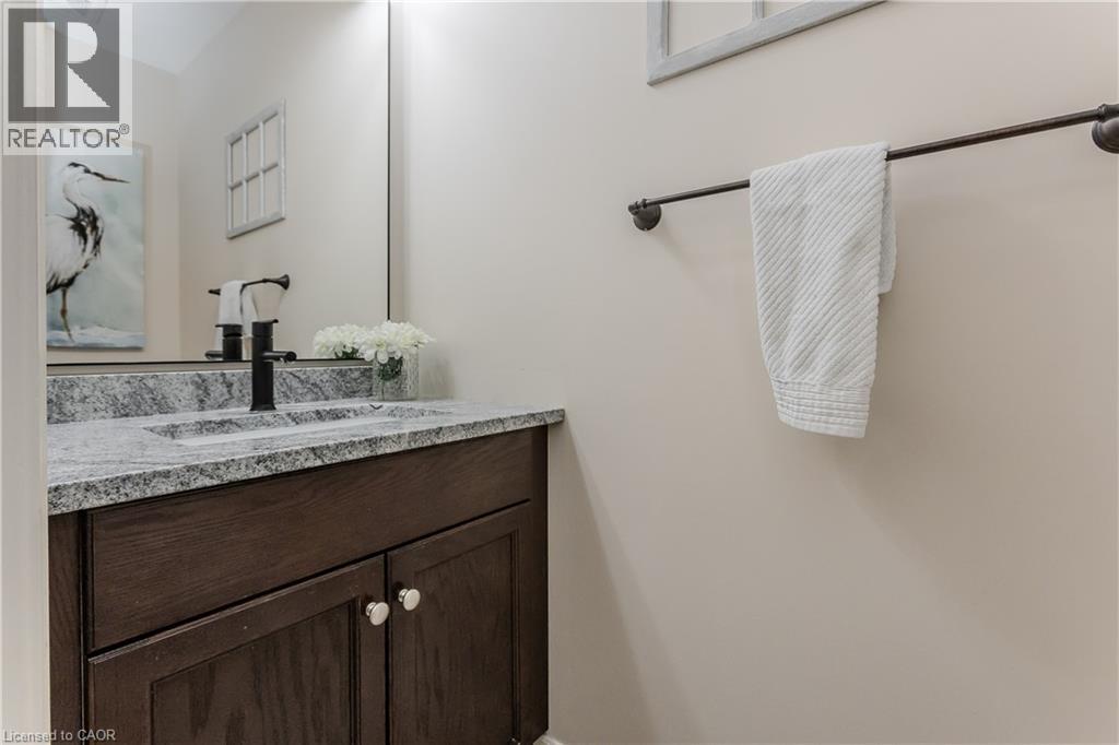 6863 St Michael Avenue, Niagara Falls, Ontario  L2H 3N8 - Photo 23 - 40834484