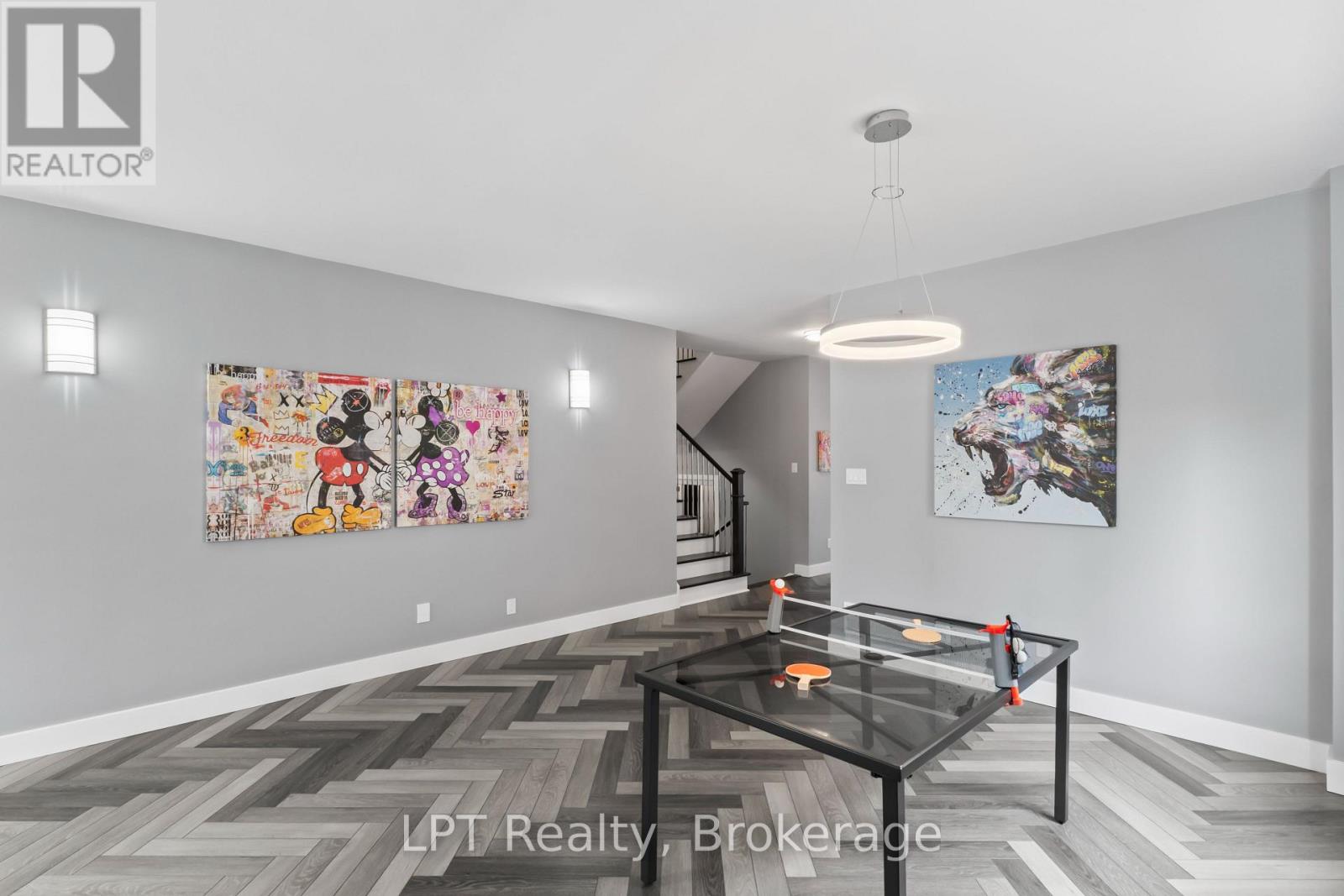 111 Bayview Avenue, Georgina, Ontario  L4P 3Z3 - Photo 6 - N13210280